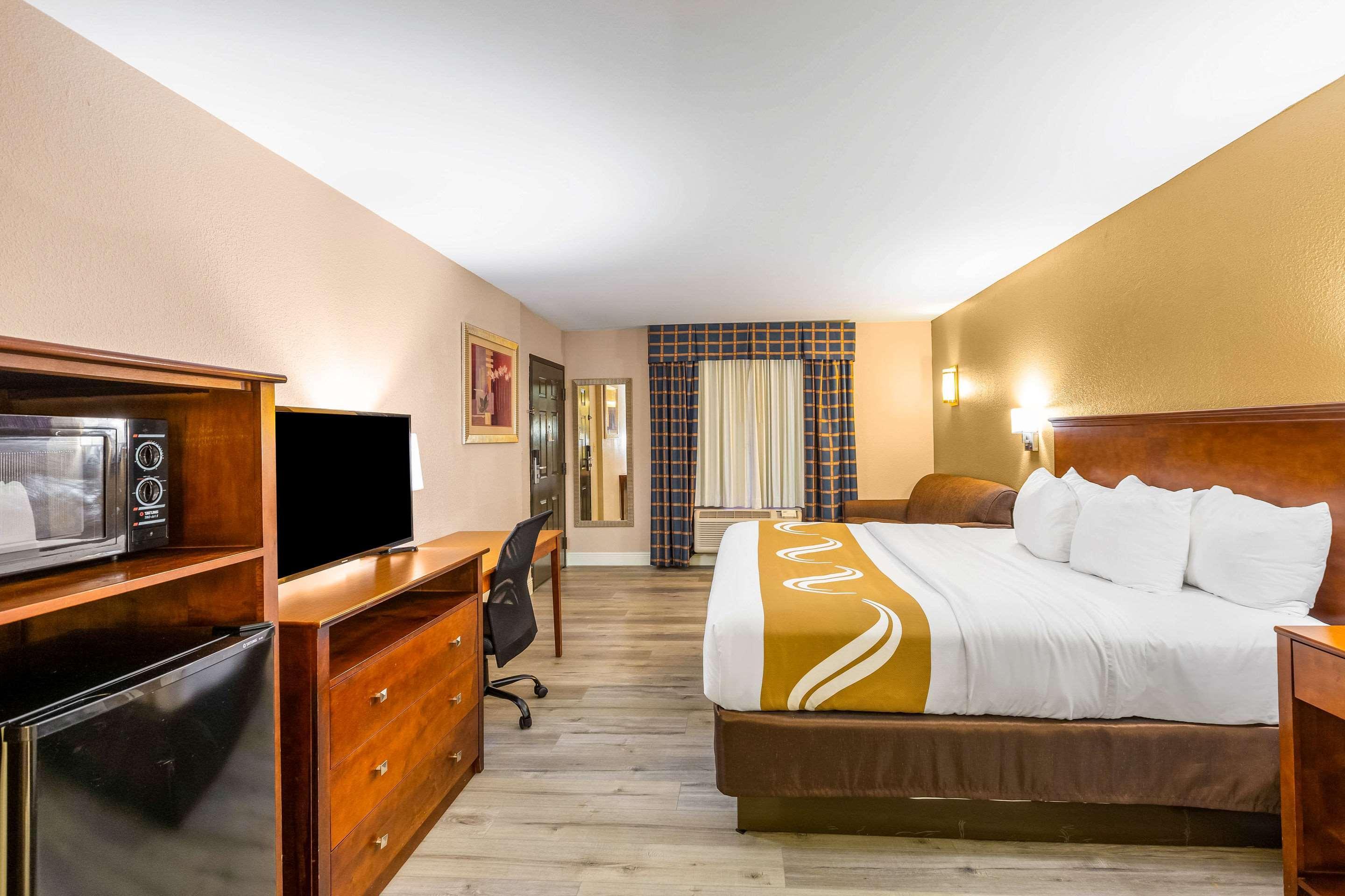 Quality Inn Quincy - Tallahassee West Exterior photo