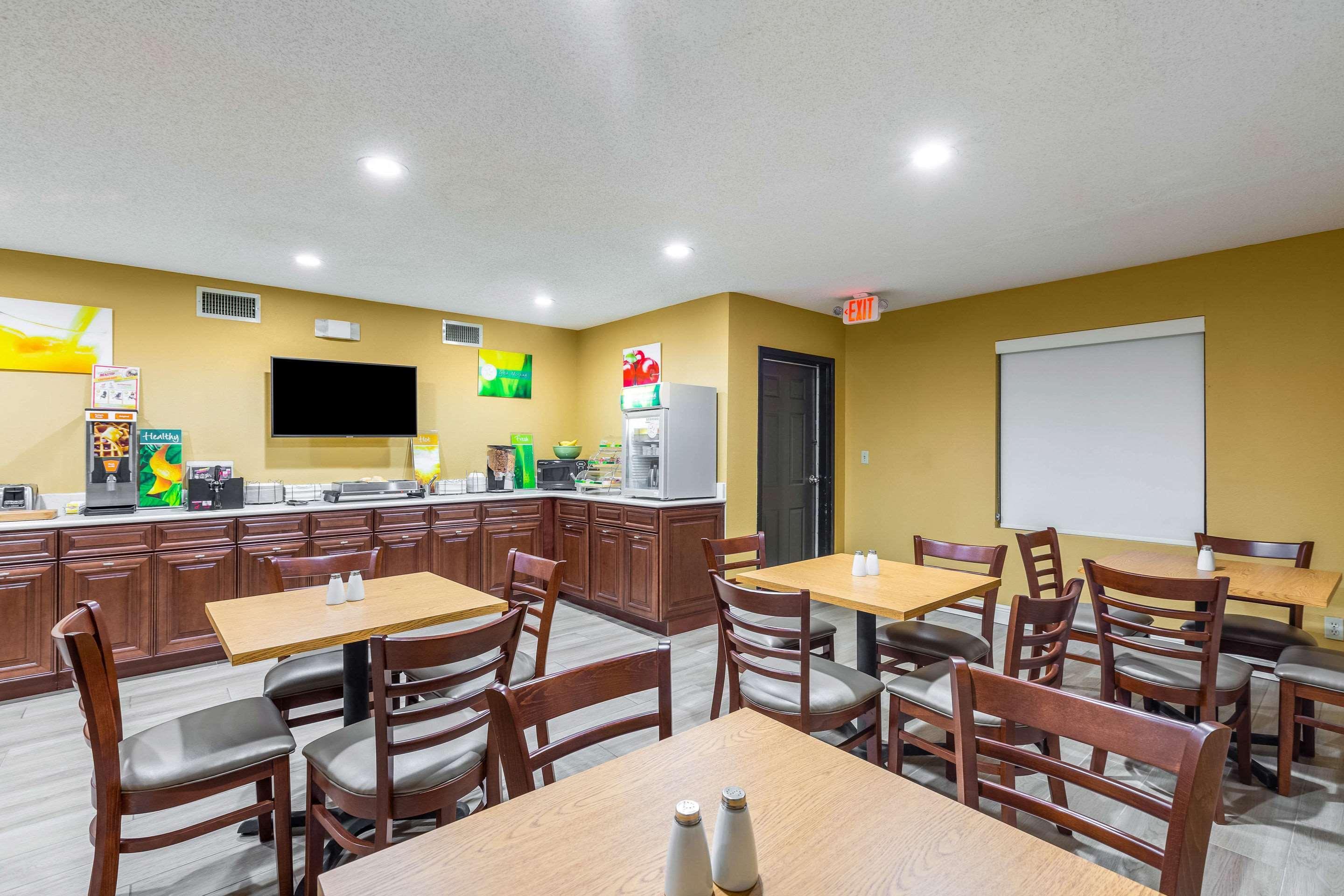 Quality Inn Quincy - Tallahassee West Exterior photo