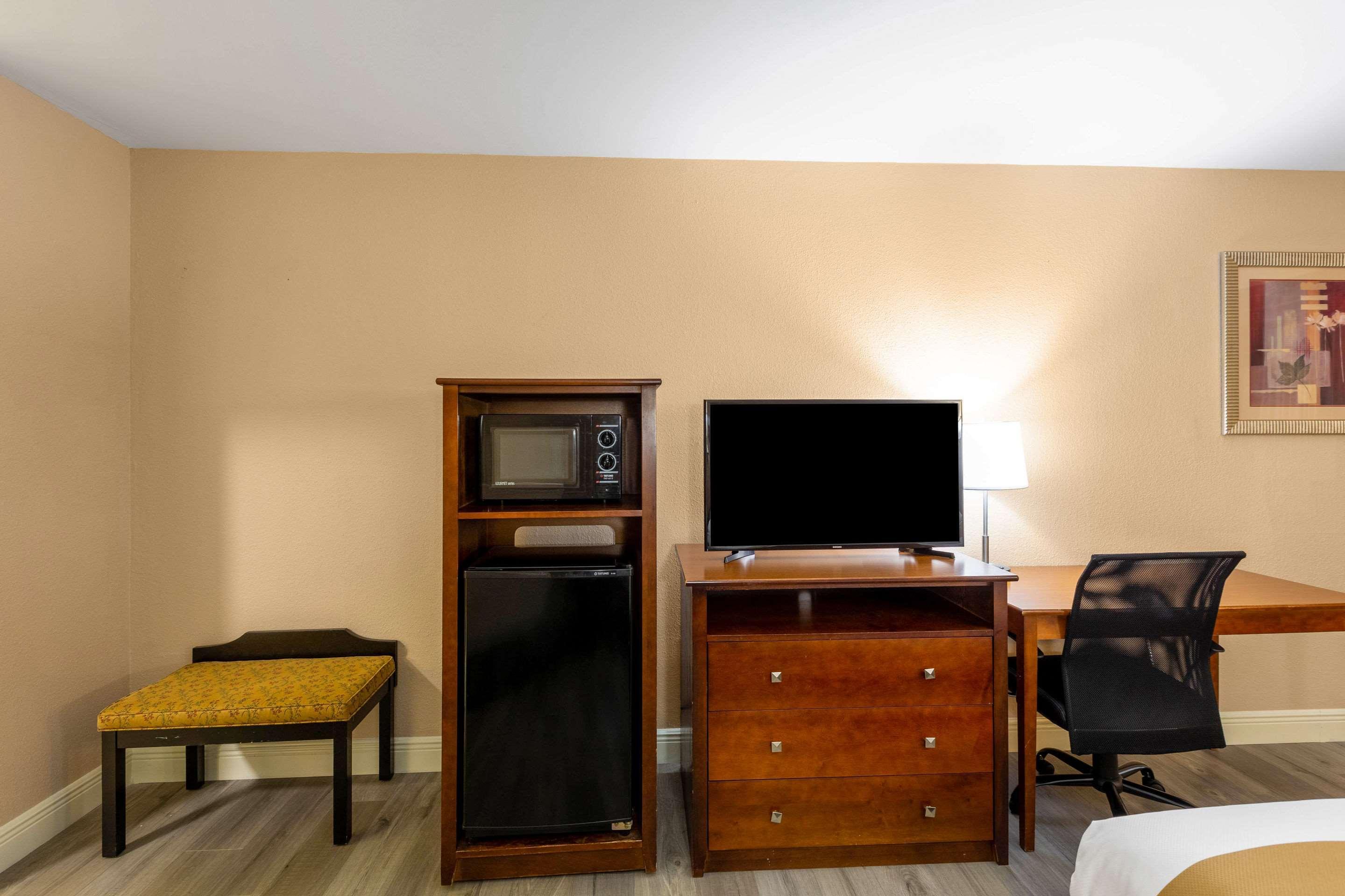 Quality Inn Quincy - Tallahassee West Exterior photo